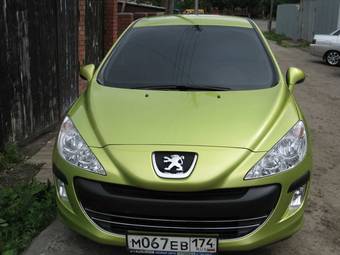 2008 Peugeot 308 Photos