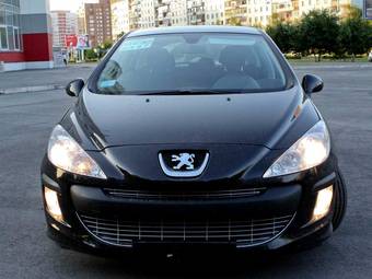 2008 Peugeot 308 Photos