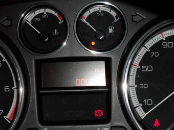 2008 Peugeot 308 Pictures