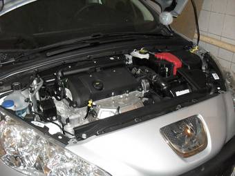 2008 Peugeot 308 Photos