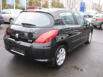 2008 Peugeot 308 Images