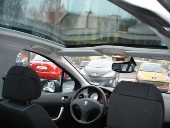 2008 Peugeot 308 Pictures