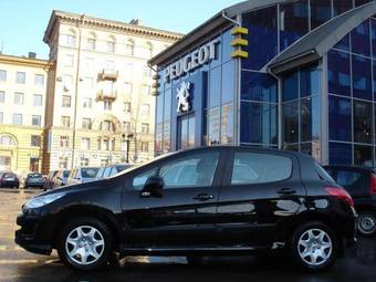 2008 Peugeot 308 Pictures