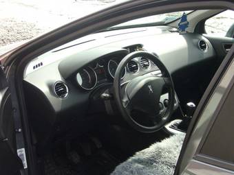 2008 Peugeot 308 Pictures
