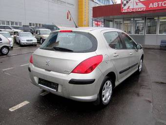 2008 Peugeot 308 Pictures