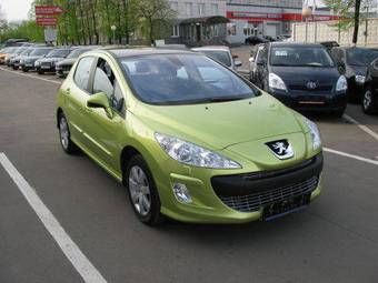 2008 Peugeot 308 Pictures