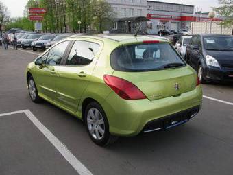 2008 Peugeot 308 Photos