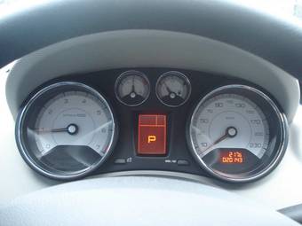2008 Peugeot 308 Pictures