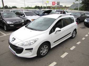 2008 Peugeot 308 Pictures