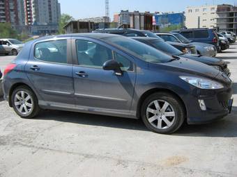 2008 Peugeot 308 Photos