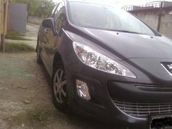 2008 Peugeot 308 Pictures