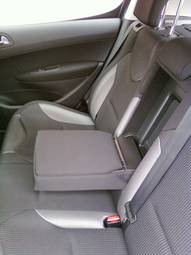 2008 Peugeot 308 Pictures