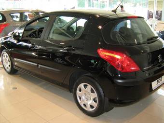 2009 Peugeot 308 Pictures