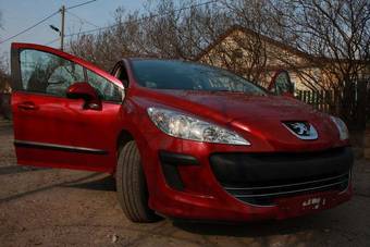 2009 Peugeot 308 Photos