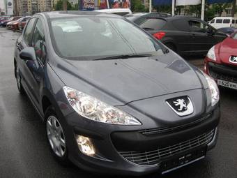 2009 Peugeot 308 Pictures