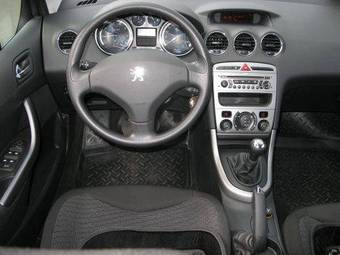 2009 Peugeot 308 Pictures