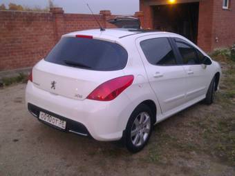 2010 Peugeot 308 Photos