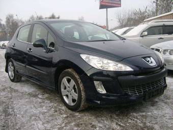 2010 Peugeot 308 Pictures
