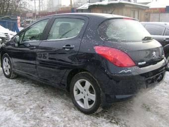 2010 Peugeot 308 Pictures