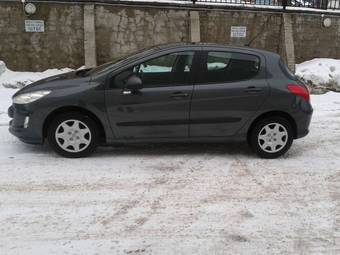 2010 Peugeot 308 Pictures