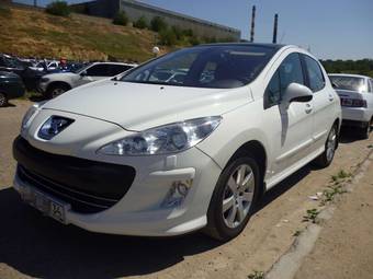 2011 Peugeot 308 Photos