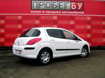 2011 Peugeot 308 Pictures