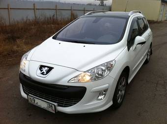 2010 Peugeot 308 SW Photos