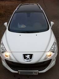 2010 Peugeot 308 SW Pictures