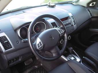 2009 Peugeot 4007 Images