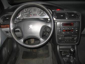 2002 Peugeot 406 Pictures