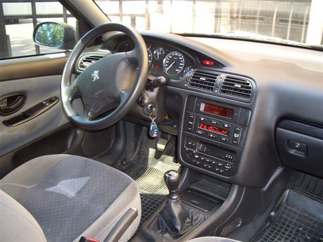 2003 Peugeot 406