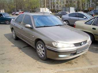 2003 Peugeot 406 Photos