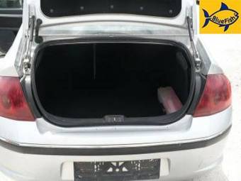 2004 Peugeot 407 Pics