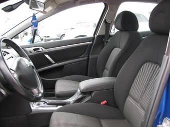 2004 Peugeot 407 Photos
