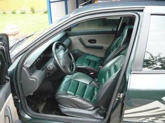 2006 Peugeot 407 Photos