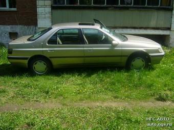 1990 Peugeot 605 Pictures
