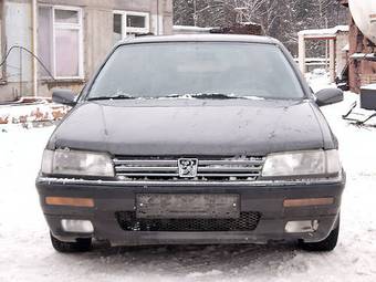 1990 Peugeot 605 Images