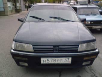 1992 Peugeot 605 Photos