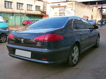 2002 Peugeot 607 Photos