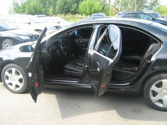 2003 Peugeot 607 Images