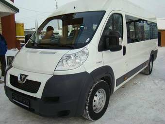 2009 Peugeot Boxer Pics