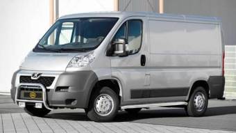 2010 Peugeot Boxer Photos