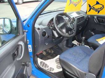 2006 Peugeot Partner Pictures