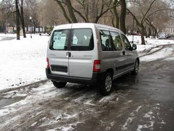 2007 Peugeot Partner Pictures