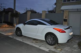 2011 Peugeot RCZ Pictures