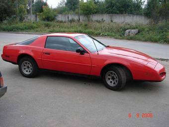 1991 Pontiac Firebird Photos