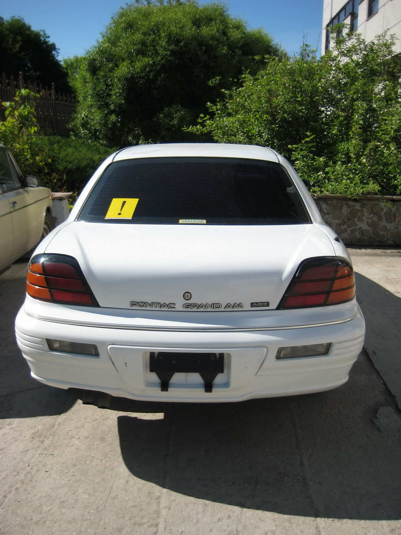 1993 Pontiac Grand AM specs, Engine size 2.3l., Fuel type Gasoline