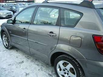 2002 Pontiac Vibe Photos