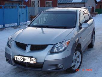 2002 Pontiac Vibe Pictures