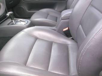 2002 Pontiac Vibe Pictures